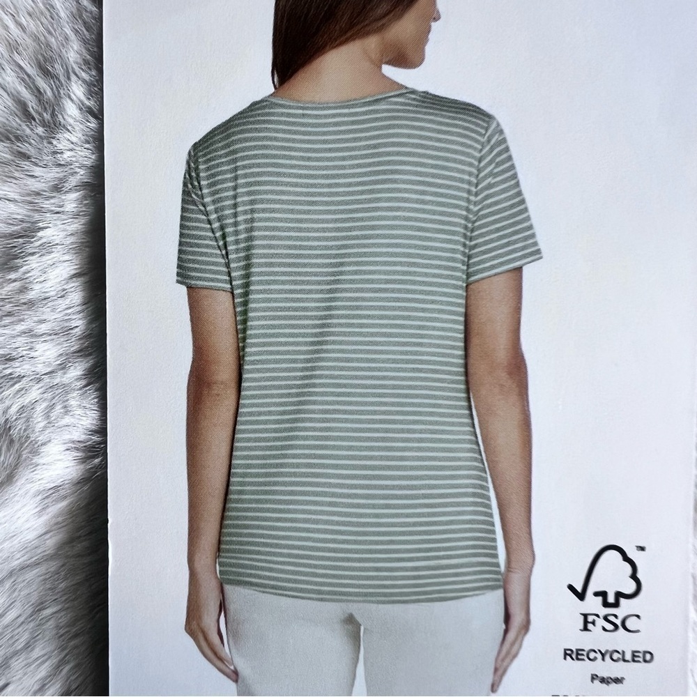NWT Matty M short sleeve V neck side tie Tshirt light olive and white striped - Picture 7 of 7